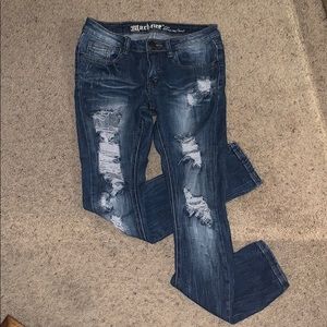 Distressed Jeans 👖
